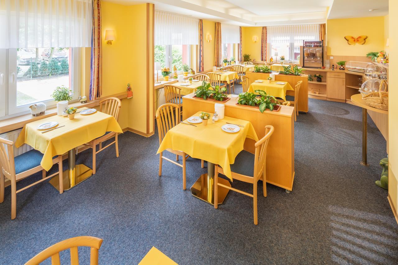 Hotel Atlantis Norddeich  Buitenkant foto