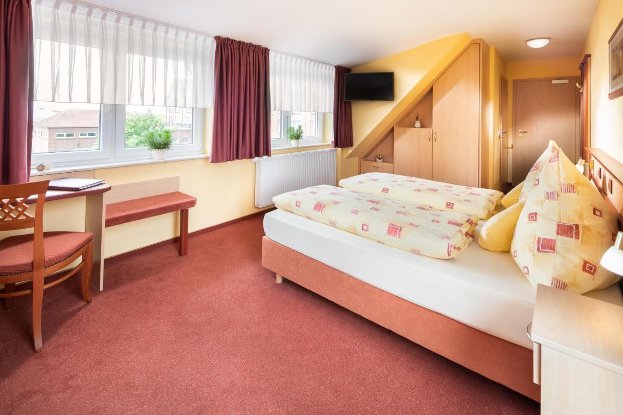 Hotel Atlantis Norddeich  Buitenkant foto
